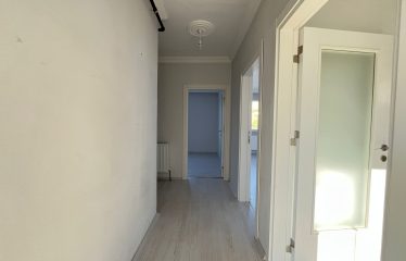 ŞİNGAH MAHALLESİNDE GENİŞ 2+1 KİRALIK DAİRE