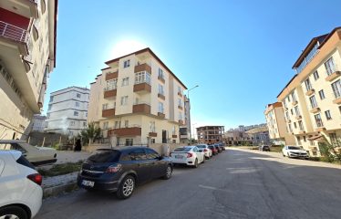 BAYBURT’TA YATIRIMLIK VE OTURUMA HAZIR 3+1 GENİŞ DAİRE