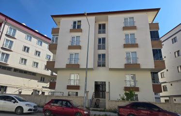 BAYBURT’TA YATIRIMLIK VE OTURUMA HAZIR 3+1 GENİŞ DAİRE