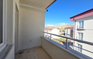 BAYBURT’TA YATIRIMLIK VE OTURUMA HAZIR 3+1 GENİŞ DAİRE