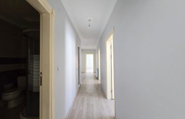 BAYBURT’TA YATIRIMLIK VE OTURUMA HAZIR 3+1 GENİŞ DAİRE