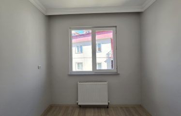 BAYBURT’TA YATIRIMLIK VE OTURUMA HAZIR 3+1 GENİŞ DAİRE