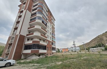 GENÇOSMAN MAHALLESİNDE 3+1 160 METREKARE SATILIK FIRSAT DAİRE