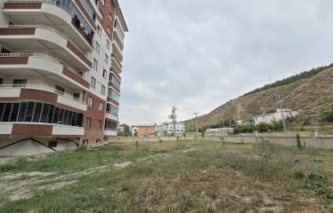 GENÇOSMAN MAHALLESİNDE 3+1 160 METREKARE SATILIK FIRSAT DAİRE