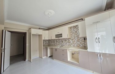 GENÇOSMAN MAHALLESİNDE 3+1 160 METREKARE SATILIK FIRSAT DAİRE