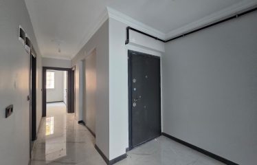 ŞEHRİN TAM KALBİNDE SESSİZ, GÜVENLİ VE KONFORLU BİR YAŞAM