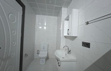 ŞEHRİN TAM KALBİNDE SESSİZ, GÜVENLİ VE KONFORLU BİR YAŞAM