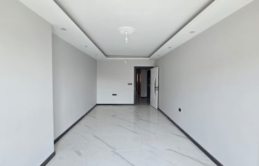 ŞEHRİN TAM KALBİNDE SESSİZ, GÜVENLİ VE KONFORLU BİR YAŞAM