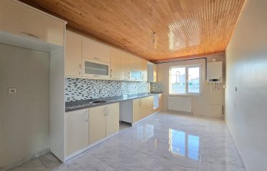 TRABZON ANAYOLU ÜZERİNDE, ÜST KALİTE MALZEMELİ FERAH DAİRE | BAYBURT KİRALIK DAİRE