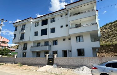 SIFIR 3+1 ULTRA LÜKS DAİRE YERDEN ISITMALI, GENİŞ BALKONLU
