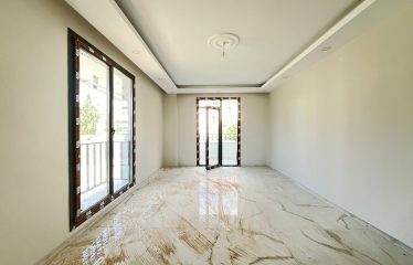 SIFIR 3+1 ULTRA LÜKS DAİRE YERDEN ISITMALI, GENİŞ BALKONLU