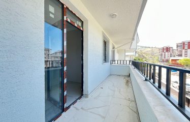 SIFIR 3+1 ULTRA LÜKS DAİRE YERDEN ISITMALI, GENİŞ BALKONLU