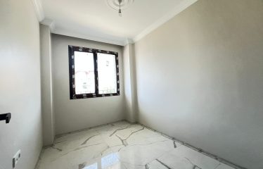 SIFIR 3+1 ULTRA LÜKS DAİRE YERDEN ISITMALI, GENİŞ BALKONLU