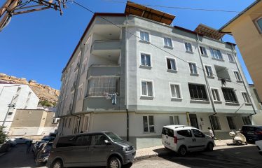 ŞEHİR MERKEZİNDE 145 M² 3+1 KİRALIK DAİRE