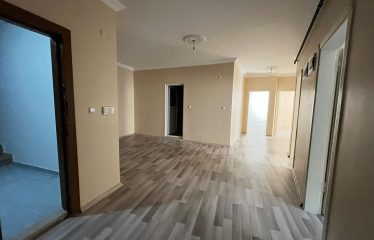 ŞEHİR MERKEZİNDE 145 M² 3+1 KİRALIK DAİRE