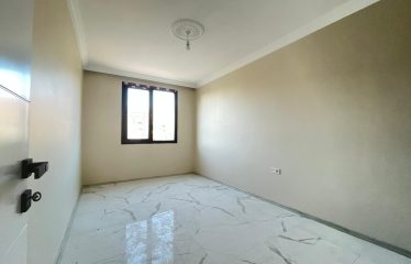 SIFIR 3+1 ULTRA LÜKS DAİRE YERDEN ISITMALI, GENİŞ BALKONLU