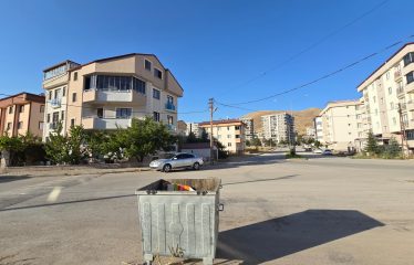 DÖRT CEPHESİ AÇIK, FERAH VE MODERN 3+1 YAŞAM ALANI | BAYBURT KİRALIK DAİRE
