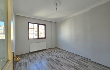 DÖRT CEPHESİ AÇIK, FERAH VE MODERN 3+1 YAŞAM ALANI | BAYBURT KİRALIK DAİRE