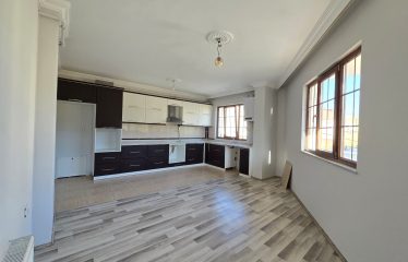 DÖRT CEPHESİ AÇIK, FERAH VE MODERN 3+1 YAŞAM ALANI | BAYBURT KİRALIK DAİRE