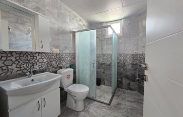 TAM MERKEZDE, KAMU KURUMLARINA YÜRÜME MESAFESİNDE 1+1 DAİRE | BAYBURT KİRALIK DAİRE