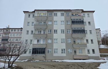 ÇORUH-BAHÇELİEVLER SİTESİNDE GENİŞ VE FERAH 3+1 KİRALIK DAİRE | BAYBURT KİRALIK DAİRE