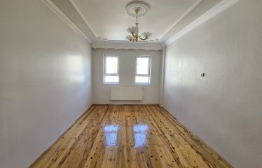 ÇORUH-BAHÇELİEVLER SİTESİNDE GENİŞ VE FERAH 3+1 KİRALIK DAİRE | BAYBURT KİRALIK DAİRE