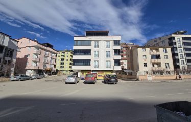 Bayburt Zahit’te Yeni Valilik Karşısı Lüks 3+1 Daire | BAYBURT SATILIK DAİRE