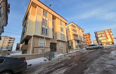Şingah Mahallesi’nde Merkezi Konumda 2+1 Kiralık Daire | BAYBURT KİRALIK DAİRE