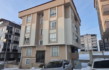 Şingah Mahallesi’nde Merkezi Konumda 2+1 Kiralık Daire | BAYBURT KİRALIK DAİRE