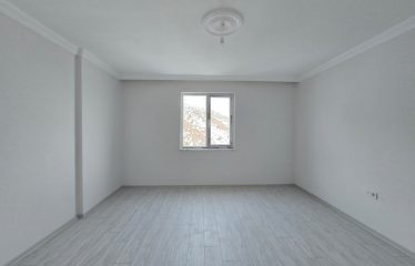EŞSİZ MANZARASI İLE 3+1 ZAHİT MAHALLEİSNDE SATILIK DAİRE | BAYBURT SATILIK DAİRE