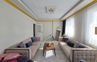 BAYBURT SINGAH MAHELLESİ ARA KAT 4 CEPHE AÇIK SATILIK DAIRE | Bayburt satılık ara kat daire