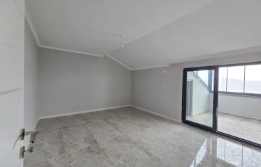 ÇORUH-MANZARA KEYFİ GARANTİ! 5+2 DUBLEKS 230 m² FIRSAT DAİRE | BAYBURT SATILIK DAİRE