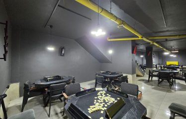 ÇORUH-ÜNİVERSİTE YANI! HAZIR KİRACILI 130 m² ÇİFT CEPHE İŞ YERİ