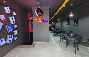 ÇORUH-ÜNİVERSİTE YANI! HAZIR KİRACILI 130 m² ÇİFT CEPHE İŞ YERİ