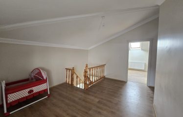 ÇORUH -CADDE ÜZERİ GÜNEY CEPHE 4+1 180 M² FIRSAT DUBLEKS | Bayburt satılık 4+1 dubleks daire