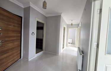 ÇORUH -CADDE ÜZERİ GÜNEY CEPHE 4+1 180 M² FIRSAT DUBLEKS | Bayburt satılık 4+1 dubleks daire
