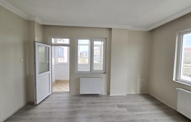 ÇORUH -CADDE ÜZERİ GÜNEY CEPHE 4+1 180 M² FIRSAT DUBLEKS | Bayburt satılık 4+1 dubleks daire