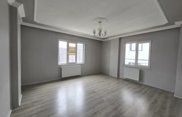 ÇORUH -CADDE ÜZERİ GÜNEY CEPHE 4+1 180 M² FIRSAT DUBLEKS | Bayburt satılık 4+1 dubleks daire
