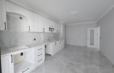 ÇORUH-PRESTİJLİ PROJE 180 m², 4+1, YÜKSEK KONFORLU LÜKS SATILIK DAİRE | BAYBURT SATILIK DAİRE