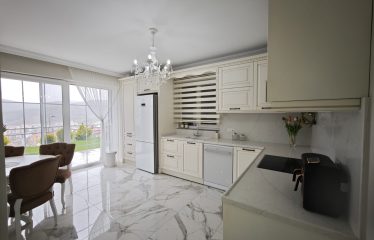 ÇORUH-ŞEHRİ AYAKLARINIZIN ALTINA SEREN PREMİUM 4+1 SATILIK VİLLA