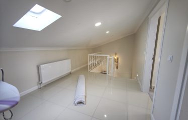 ÇORUH-ŞEHRİ AYAKLARINIZIN ALTINA SEREN PREMİUM 4+1 SATILIK VİLLA