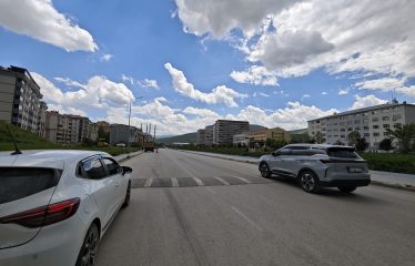 ÇORUH-AİLELERİN TERCİHİ ELİT MAHAL SİTESİNDE FERAH 3+1 ARA KAT