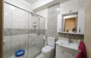 ÇORUH-AİLELERİN TERCİHİ ELİT MAHAL SİTESİNDE FERAH 3+1 ARA KAT