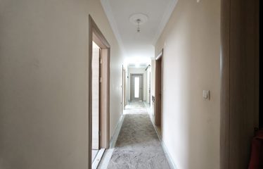 ÇORUH-AİLELERİN TERCİHİ ELİT MAHAL SİTESİNDE FERAH 3+1 ARA KAT