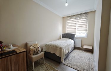 ÇORUH-AİLELERİN TERCİHİ ELİT MAHAL SİTESİNDE FERAH 3+1 ARA KAT