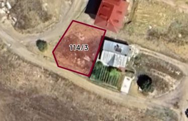 ÇORUH-ZAHİT MAHALLESİ SINIRINDA ÇİFT CEPHELİ SATILIK 393,20 M² ARSA ALANI