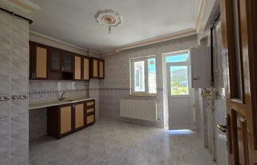 ÇORUH-MANZARASIYLA BÜYÜLEYEN SİTE İÇERİSİNDE 3+1 KİRALIK DAİRE