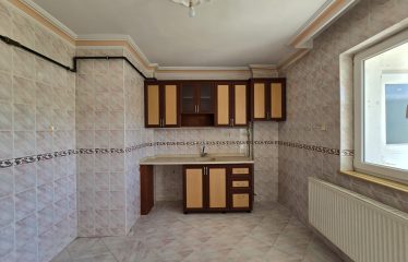 ÇORUH-MANZARASIYLA BÜYÜLEYEN SİTE İÇERİSİNDE 3+1 KİRALIK DAİRE