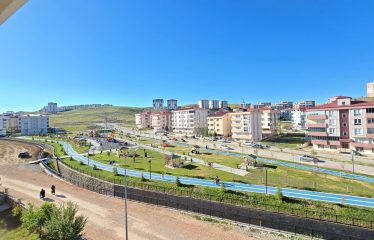 ÇORUH-ŞİNGAH’IN MERKEZİ KONUMUNDA 3+1 KİRALIK DAİRE