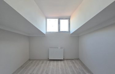 ÇORUH-ÇARŞININ KALBİNDE GENİŞ VE FERAH 5+2 SATILIK DUBLEKS